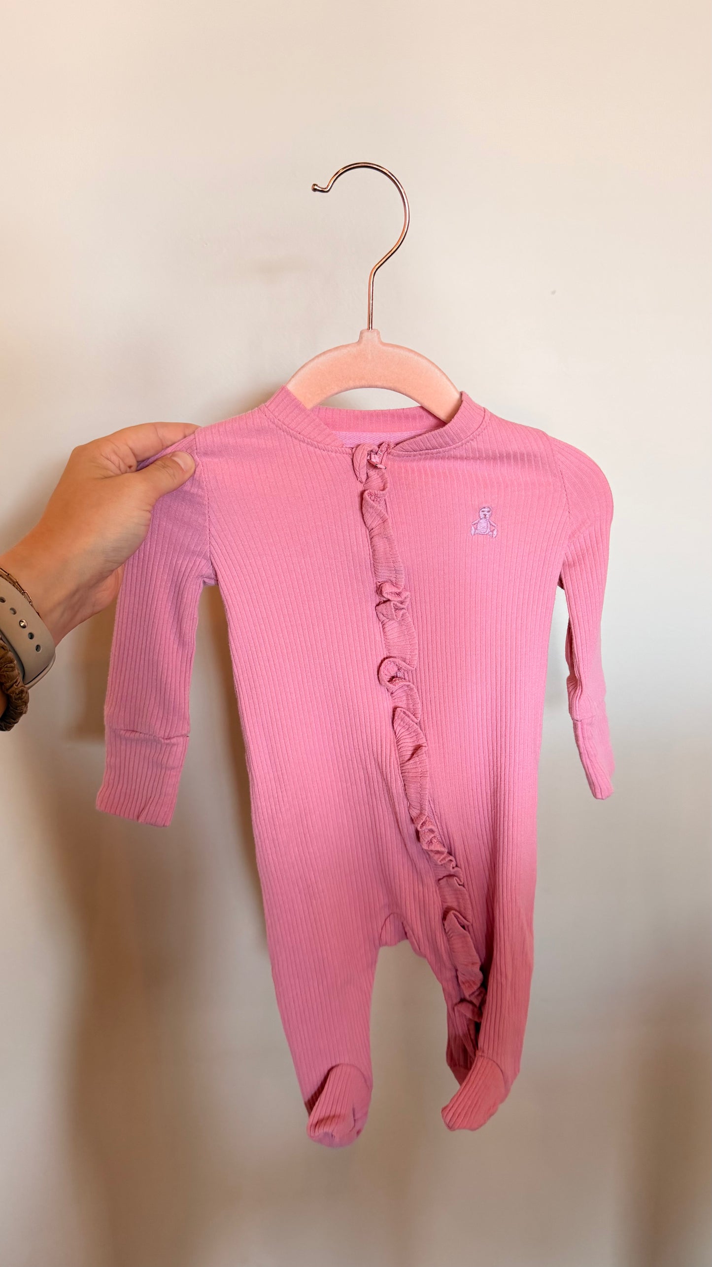 GR - Consignment - Gap Baby Pink Ribbed Sleeper 0-3M