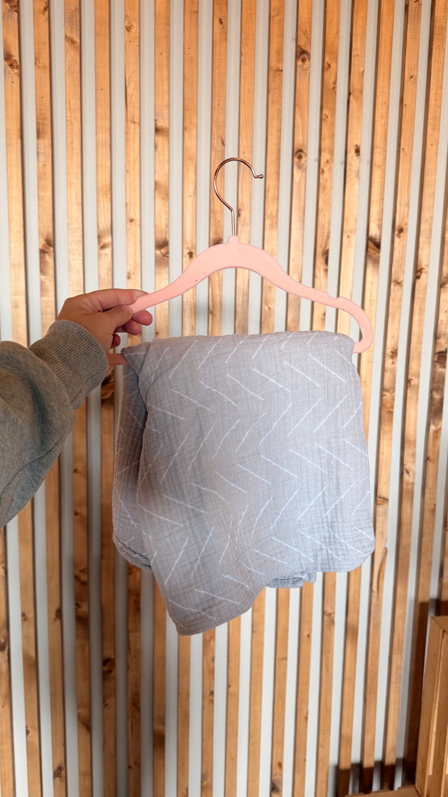 MM - Consignment - Mebie Baby - Grey Muslin Swaddle
