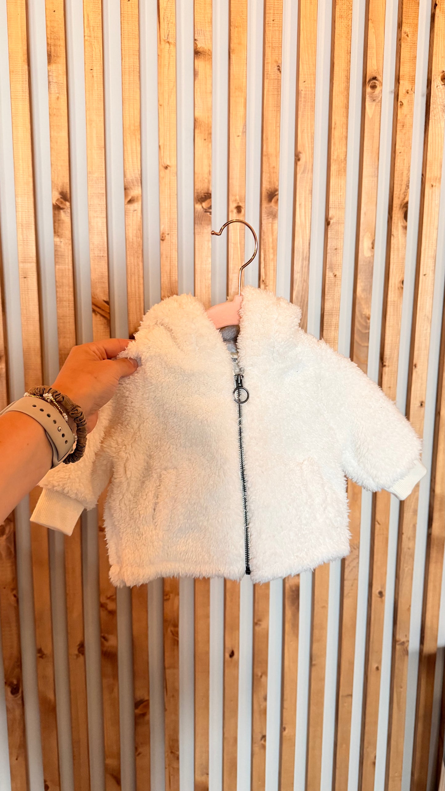 SM - Consignment - Tucker + Tate White Sherpa Zip 3M