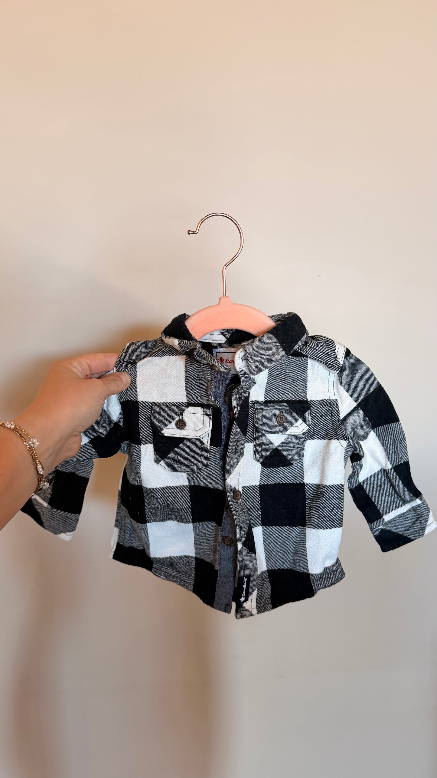 MM Consignment - Canadiana - Black & White Plaid 3M