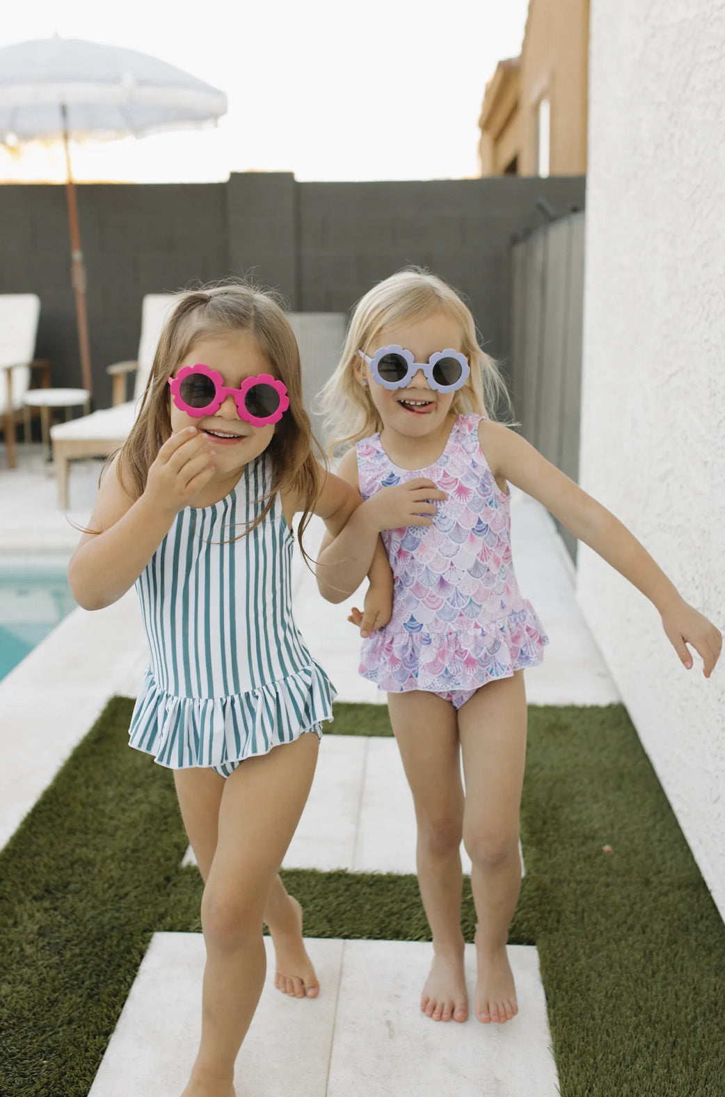 Current Tyed -  The Daisy Sunnies