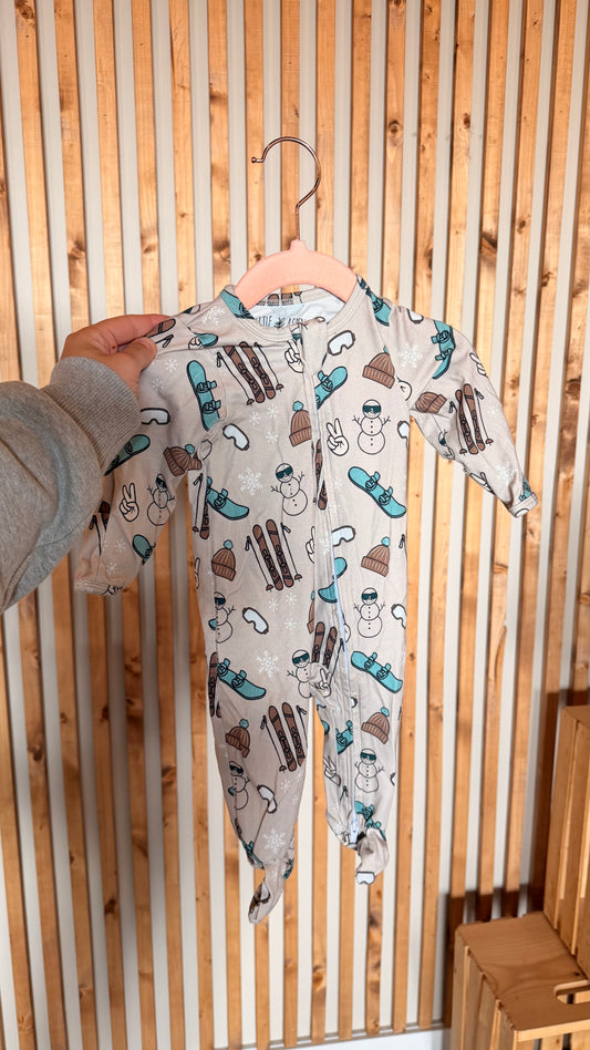 MM - Consignment - Little Aspen Ski Bums Sleeper 0-3M