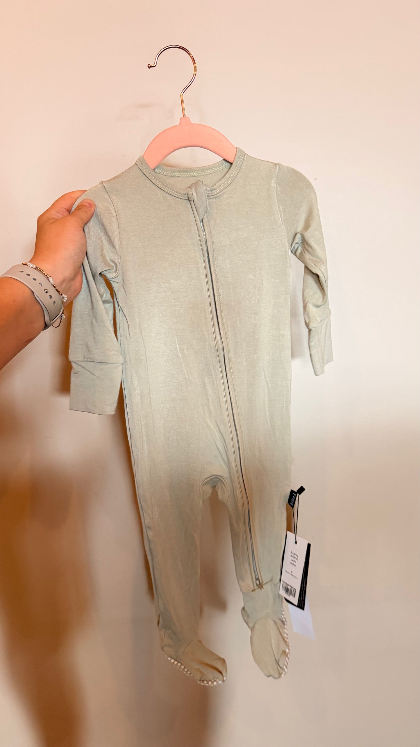 LK Consignment - BelanJ NWT Green Bamboo Sleeper 12-18M