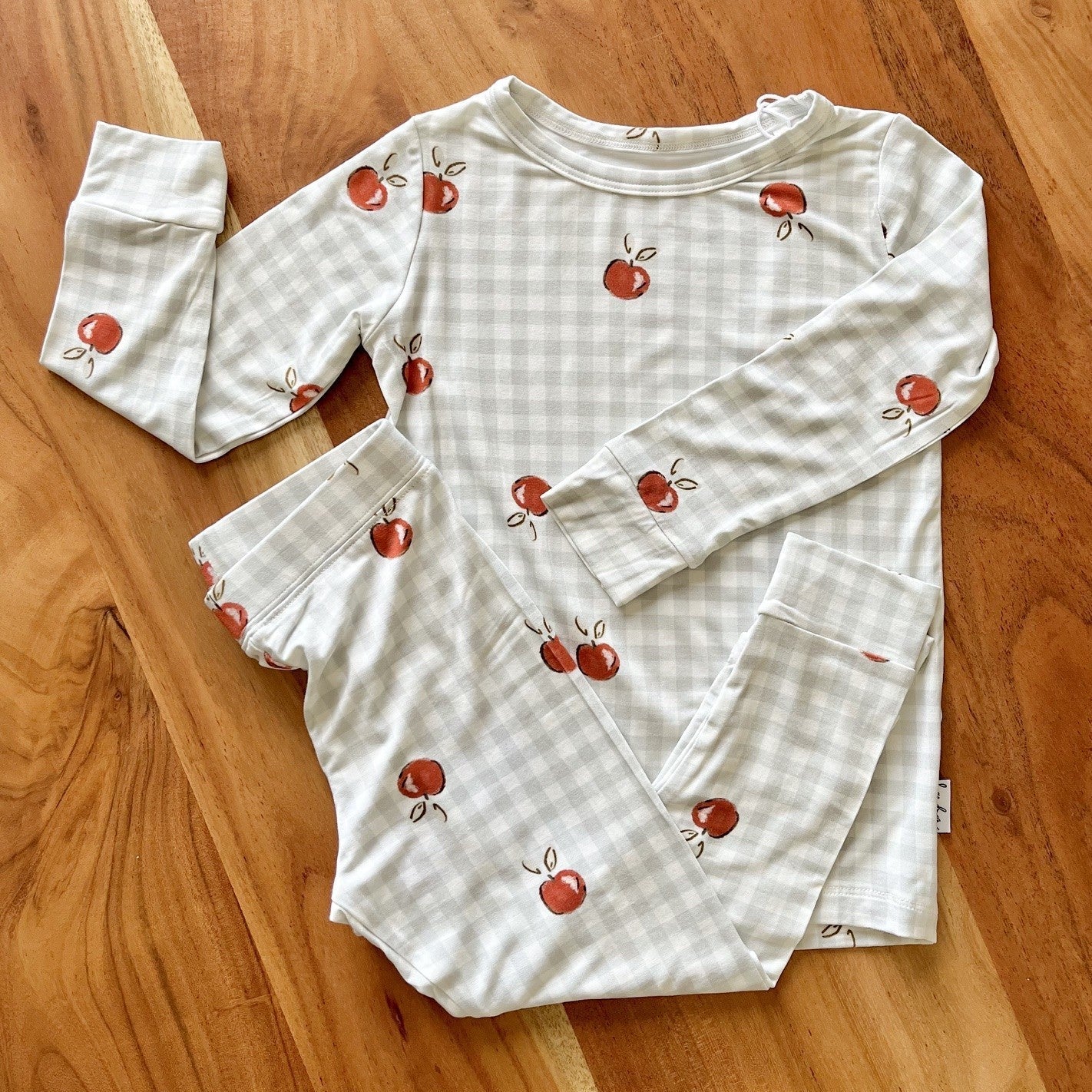 LITTLE LUBA - Apple Pie - PJ Set