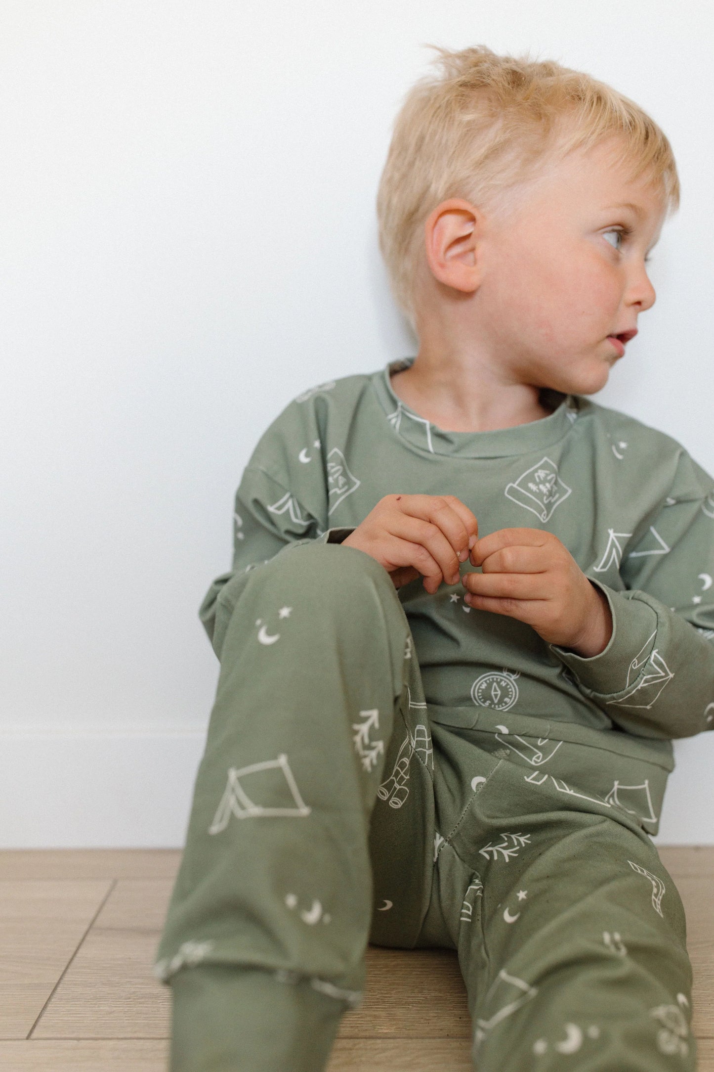 LITTLE LUBA - Camp Fun - Lounge Set