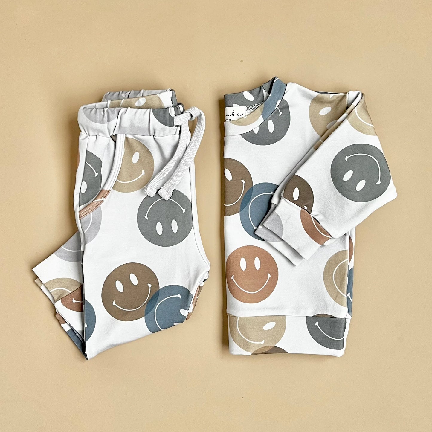 LITTLE LUBA Fall Smiles- Lounge Set