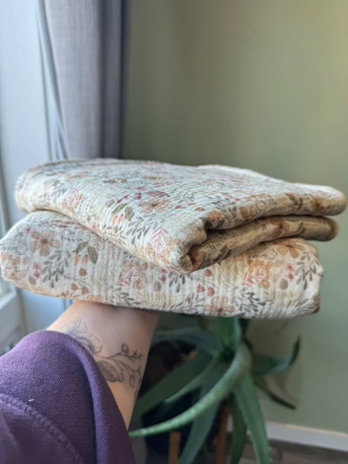 Little Rock Bow Co - Cotton Guaze Blanket