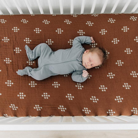 Pre Order - Mebie Baby - Chestnut Textile Muslin Crib Sheet