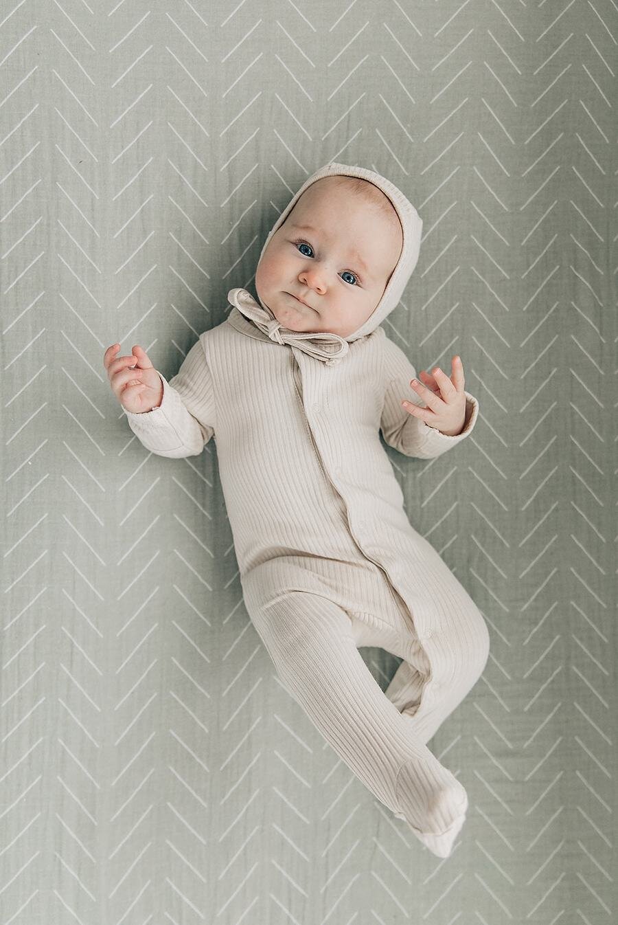 Mebie Baby - Desert Sage Crib Sheet