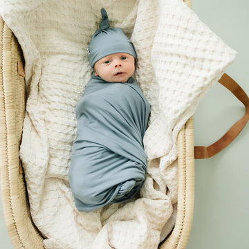 Mebie Baby - Stretch Swaddle - Dusty Blue