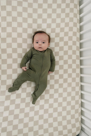 Mebie Baby - Taupe Checkered Crib Sheet