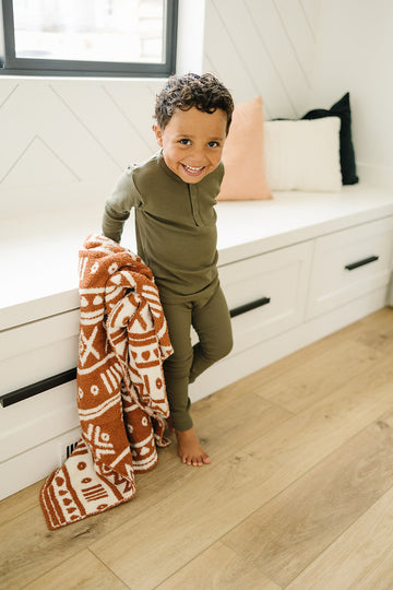 Mebie Baby - Rust Alpine Plush Blanket